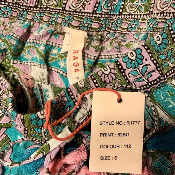 NWT RAGA “FAR LANDS” ELEPHANT PRINT BOHO FESTIVAL SHORTS TURQUOISE/PINK S - Picture 5 of 5